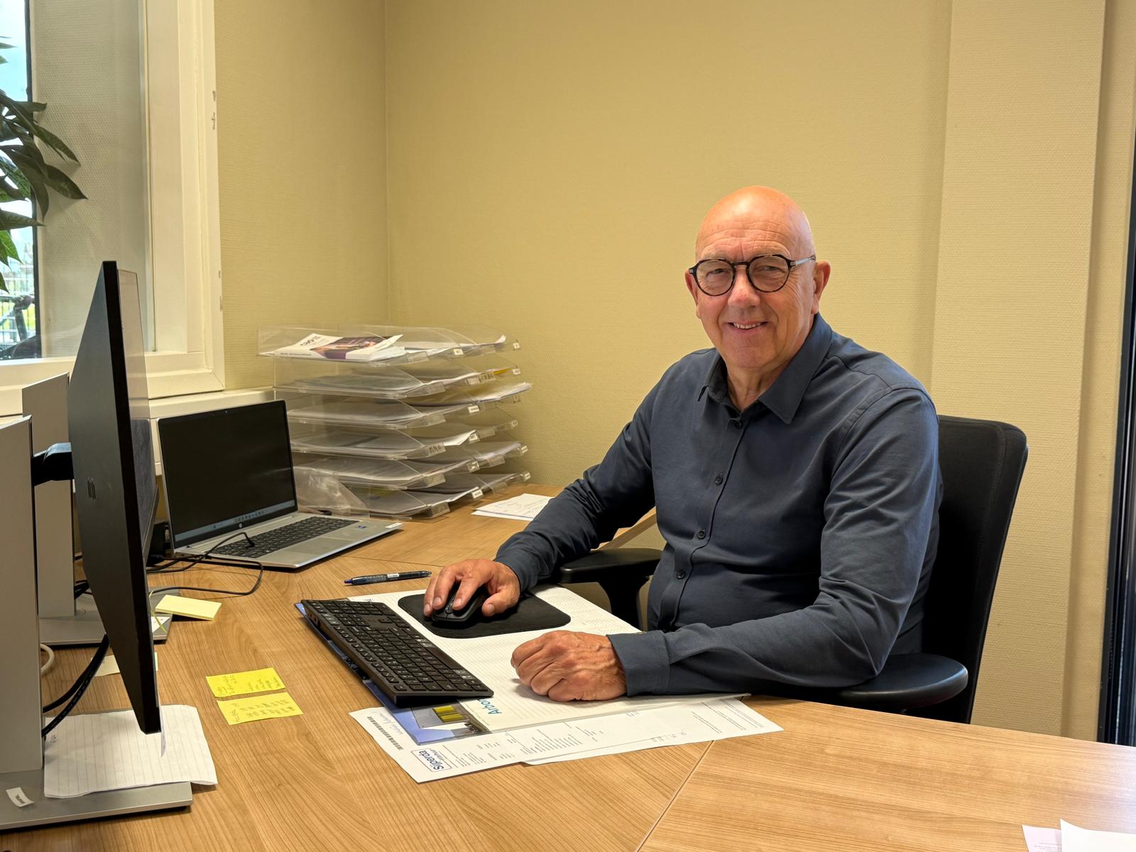 Anthonie werkt bij ACN Techniek in Emmeloord als financieel administratief medewerker